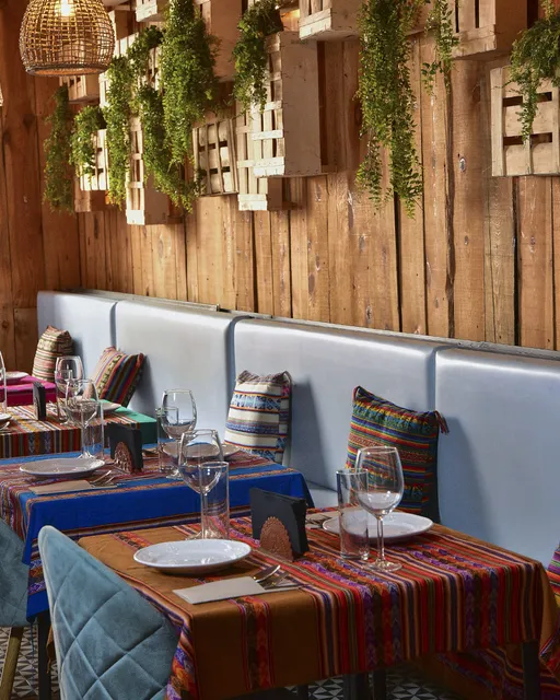 Awki Nikkei - Restaurante Peruano