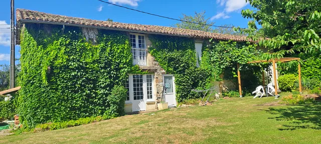 L'Oustal Chambres et Tables d'Hôtes