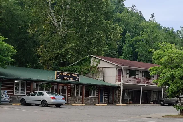 Medicine Man Craft Shop