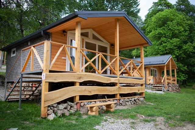 Горный приют BASE CAMP