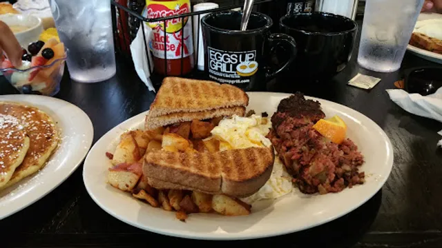 Eggs Up Grill