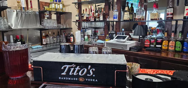 Sandbaggers Steakhouse And Lounge