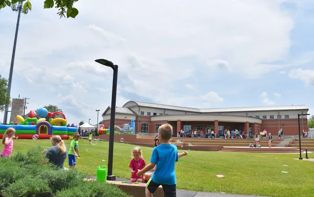 Hillview Branch Library
