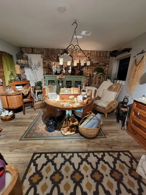 Long Journey Home Decor & Furnishings