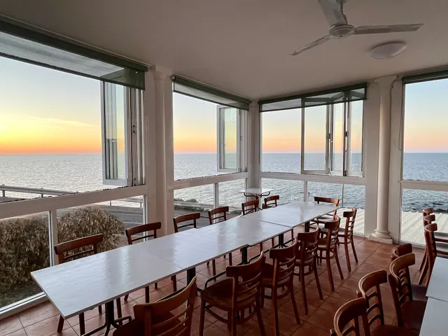 The Rocks Marino Restaurant