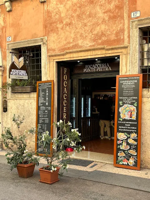 Focacceria ponte pietra