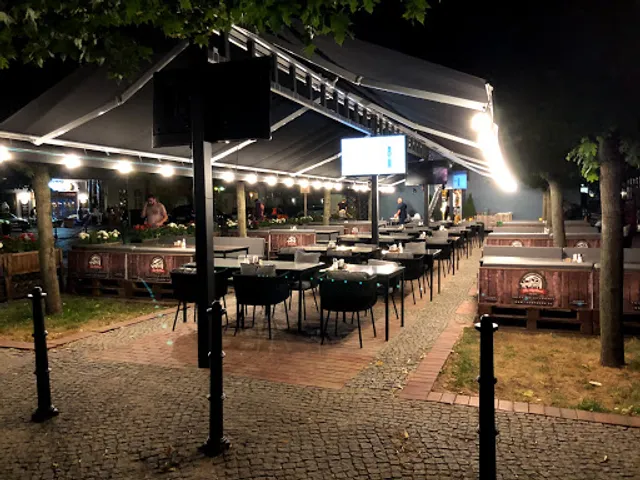 The MyMoon Restaurant & Lounge