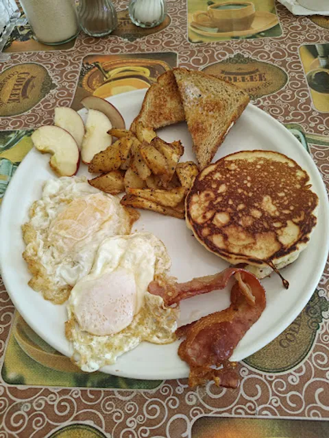 Medio Siglo Restaurant