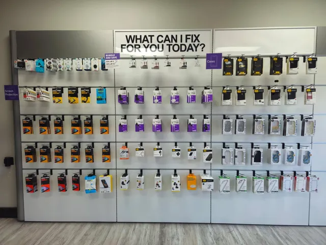 uBreakiFix - Phone and Computer Repair