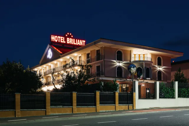Hotel Briliant