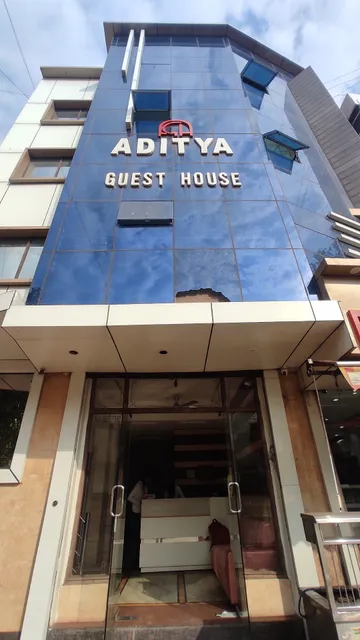 Aditya - Guest House And Restaurant