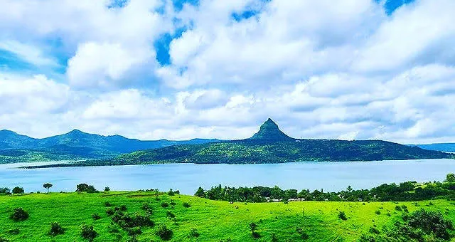 Pawna tourist camping