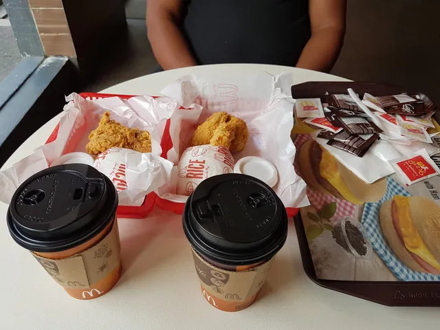 McDonald's J. Abad Santos