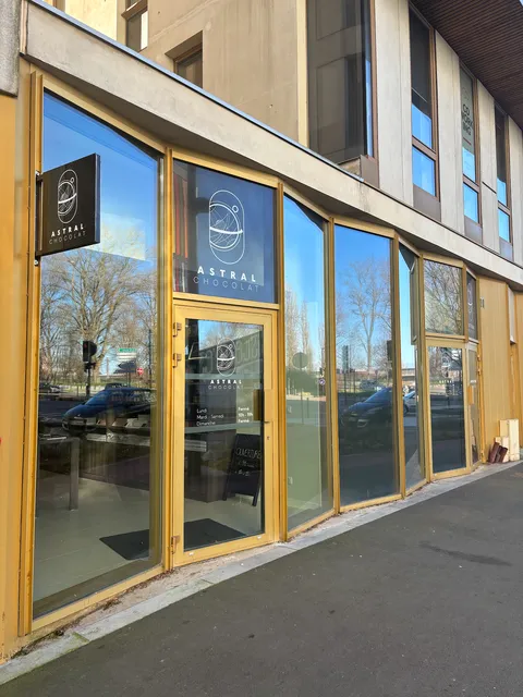Astral Chocolat