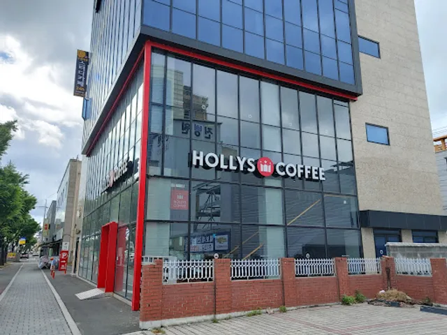 Hollys Coffee Daegu banyawol Branch