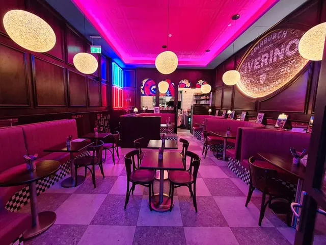 Civerinos Hunter Square (the original)