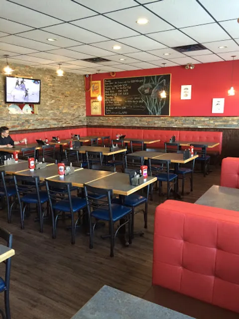 Joey’s Seafood Restaurants - 32nd Ave