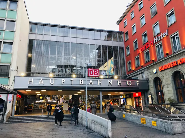 Einkaufsbahnhof München Hbf
