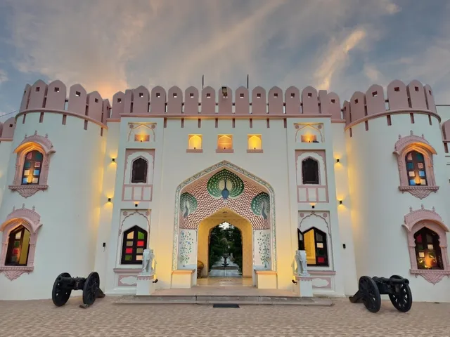 Sajjan Bagh Resort