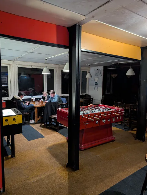 YACHT - Student & Music Club