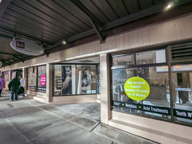 Kucumber Skin Lounge