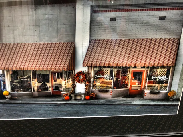 Cantrell's Clothing & Fluty's Shoes