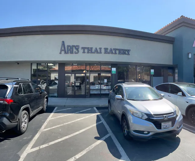 Ari’s Thai Eatery