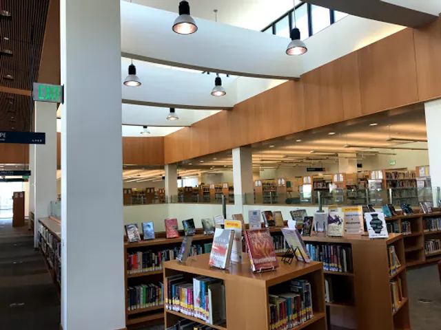 San Mateo Public Library