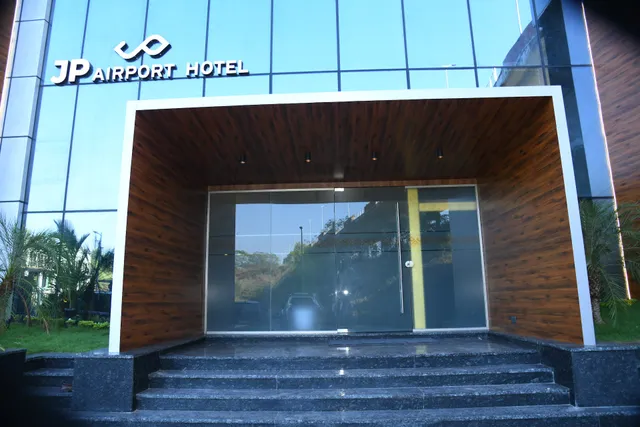 JP Airport Hotel