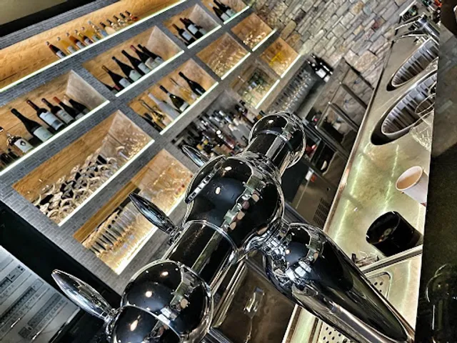 BARAVIN - bar à vin Roussillon - cocktail - Tapas - lounge