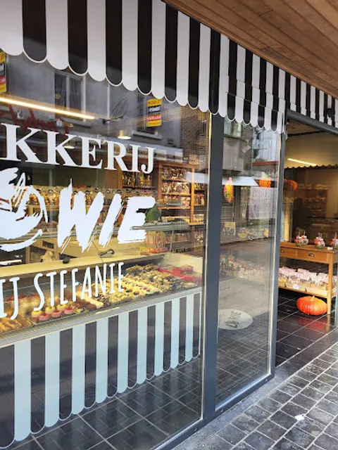 Bakkerij Lowie: Tearoom