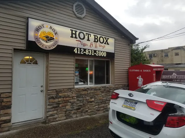 Hot Box Pizza & Wings