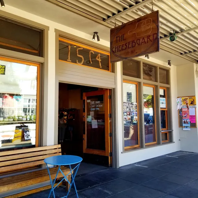 Cheese Board Collective Bakery and Cheese Shop