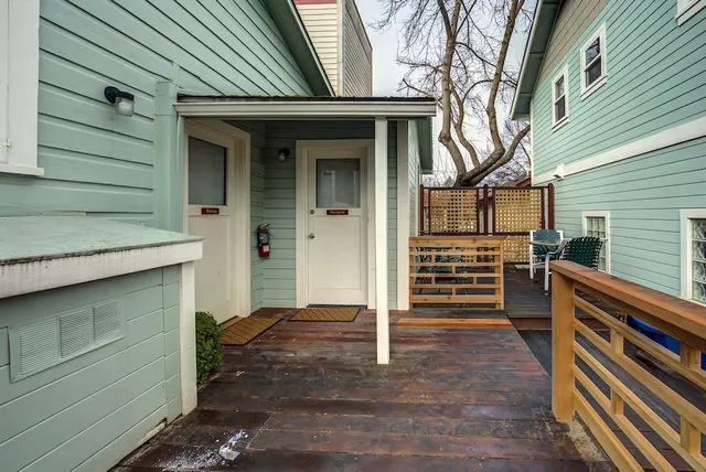 Carlisle Garden Suites