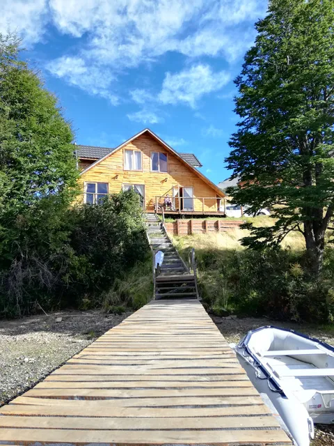 Lodge de Montaña Lago Monreal