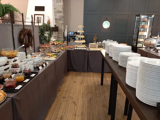 Leinerstift | BBL - Bildung, Beruf, Leben. "Leinercafé im Park""