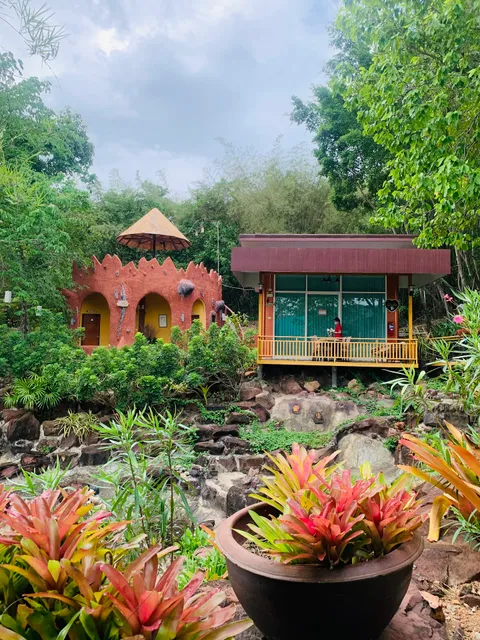 บ้านไร่ใจรัก รีสอร์ท