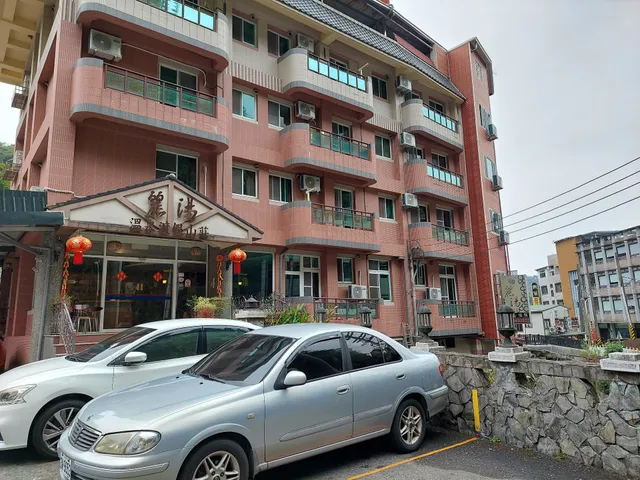 Li Tang holiday villas