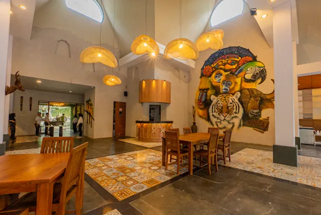 Tepi Sungai Resto Ciwidey