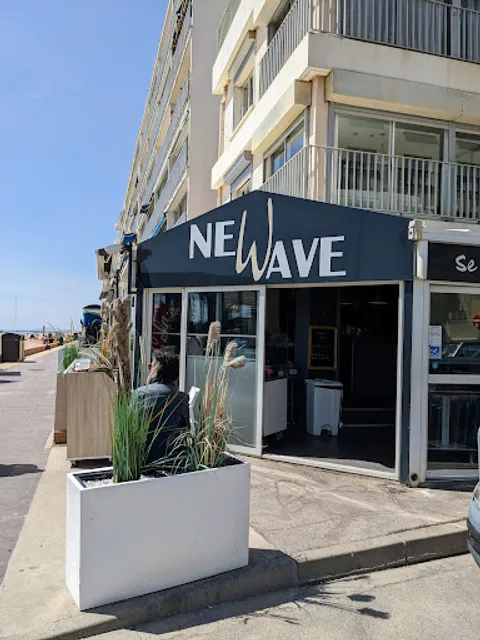 Restaurant New Wave ⋅ Bord de mer