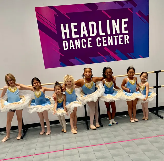 Headline Dance Center