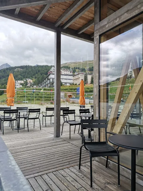 Caffè Spettacolo Sankt Moritz (Rhätische Bahn)