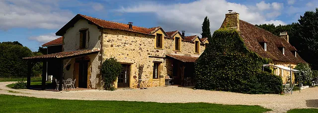 Les Gîtes Du Bouillatou : Charme, Nature, Séjour Groupe, Évènements, Périgord Noir, Proche Sarlat, Bergerac, Dordogne