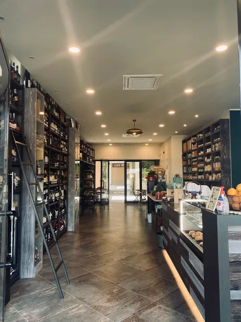 Enoteca L' Angolo Di Vino