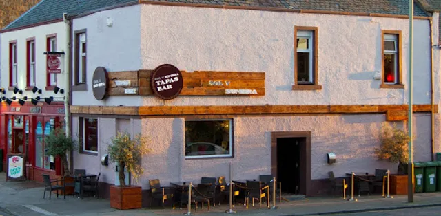 Sol y Sombra Tapas Bar