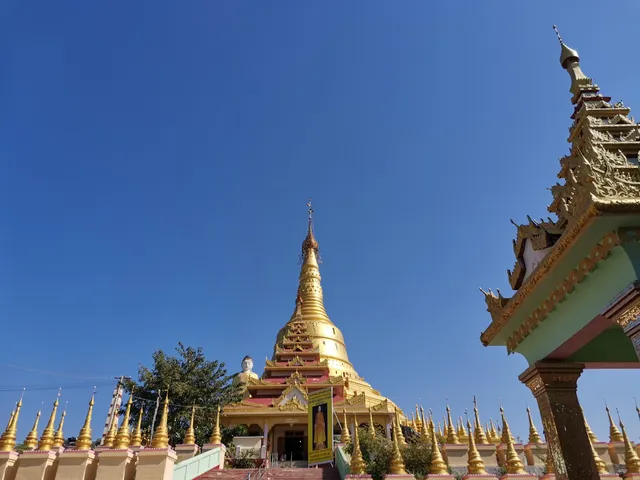 Aung Sakkya Pagoda