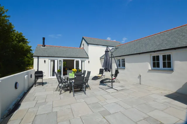 Cornwall Sunnyside Barns