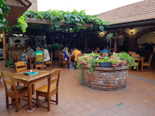 Penzion a restaurace U Chmelů s.r.o.