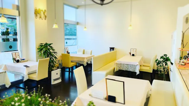 体にやさしい西洋料理 レストランアオヤマ