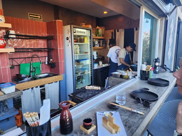 Sabaku Handroll and Sake Bar